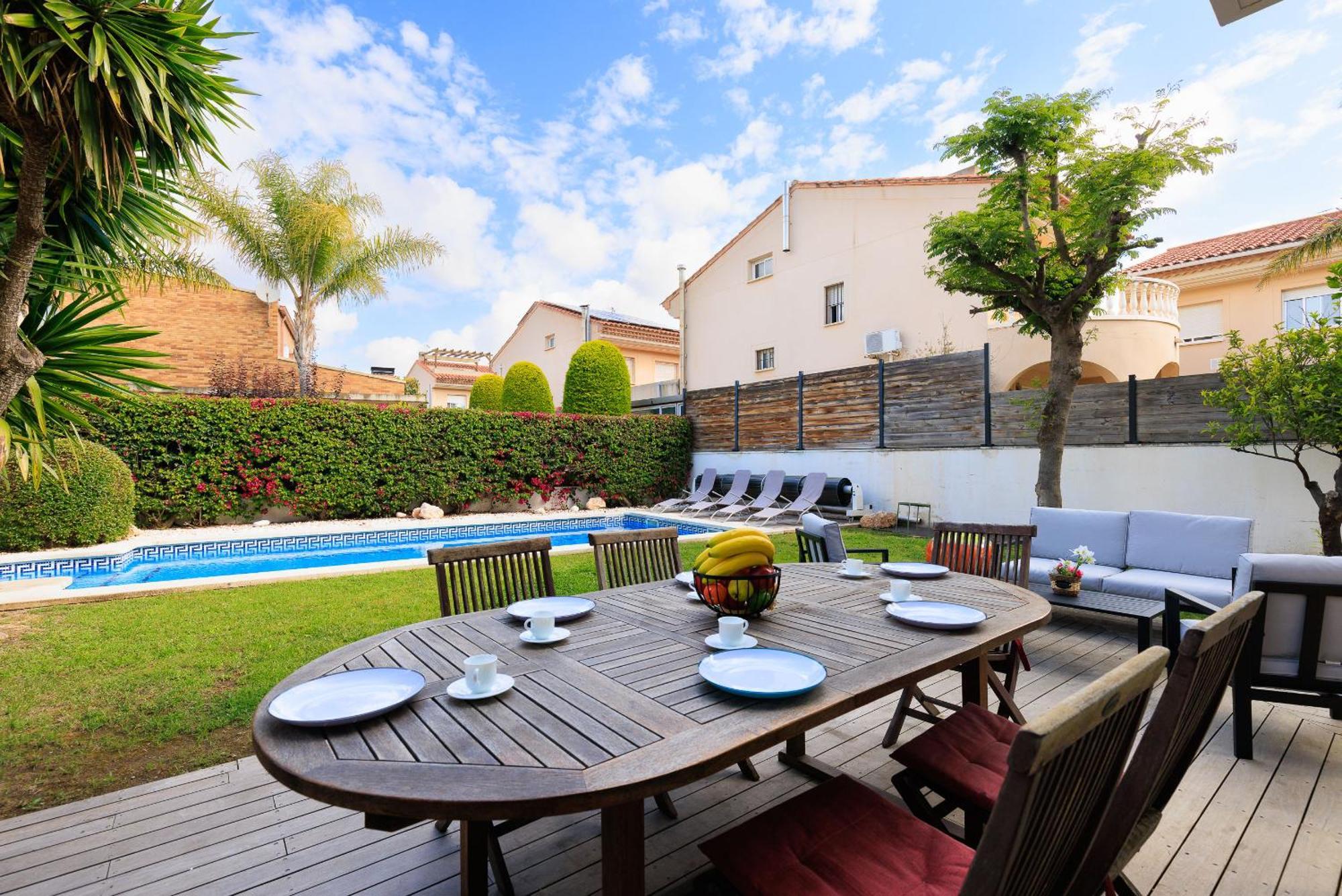 Martorell Planet Costa Dorada Cambrils Buitenkant foto